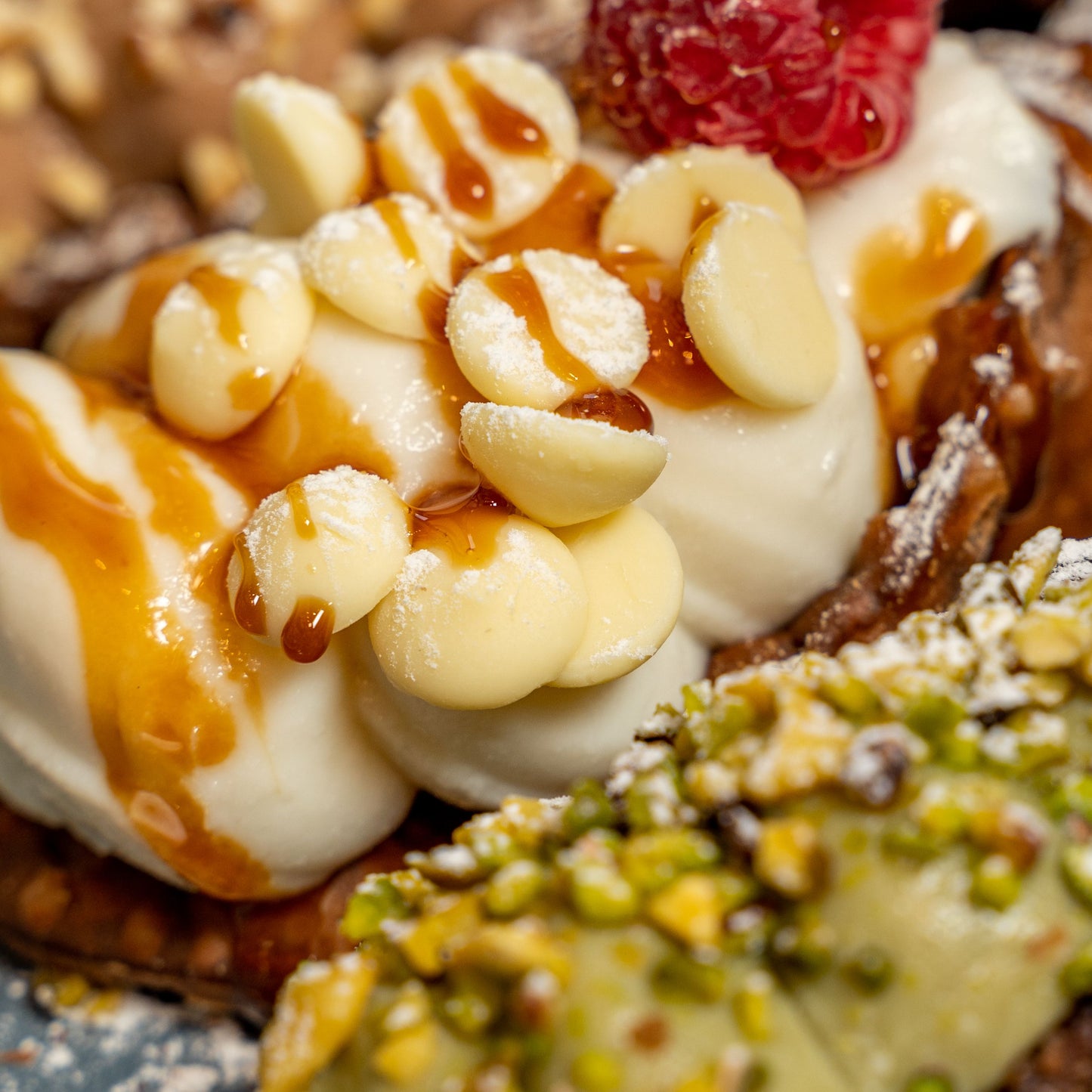 Modulare Box mit süßen Cannoli zur Auswahl