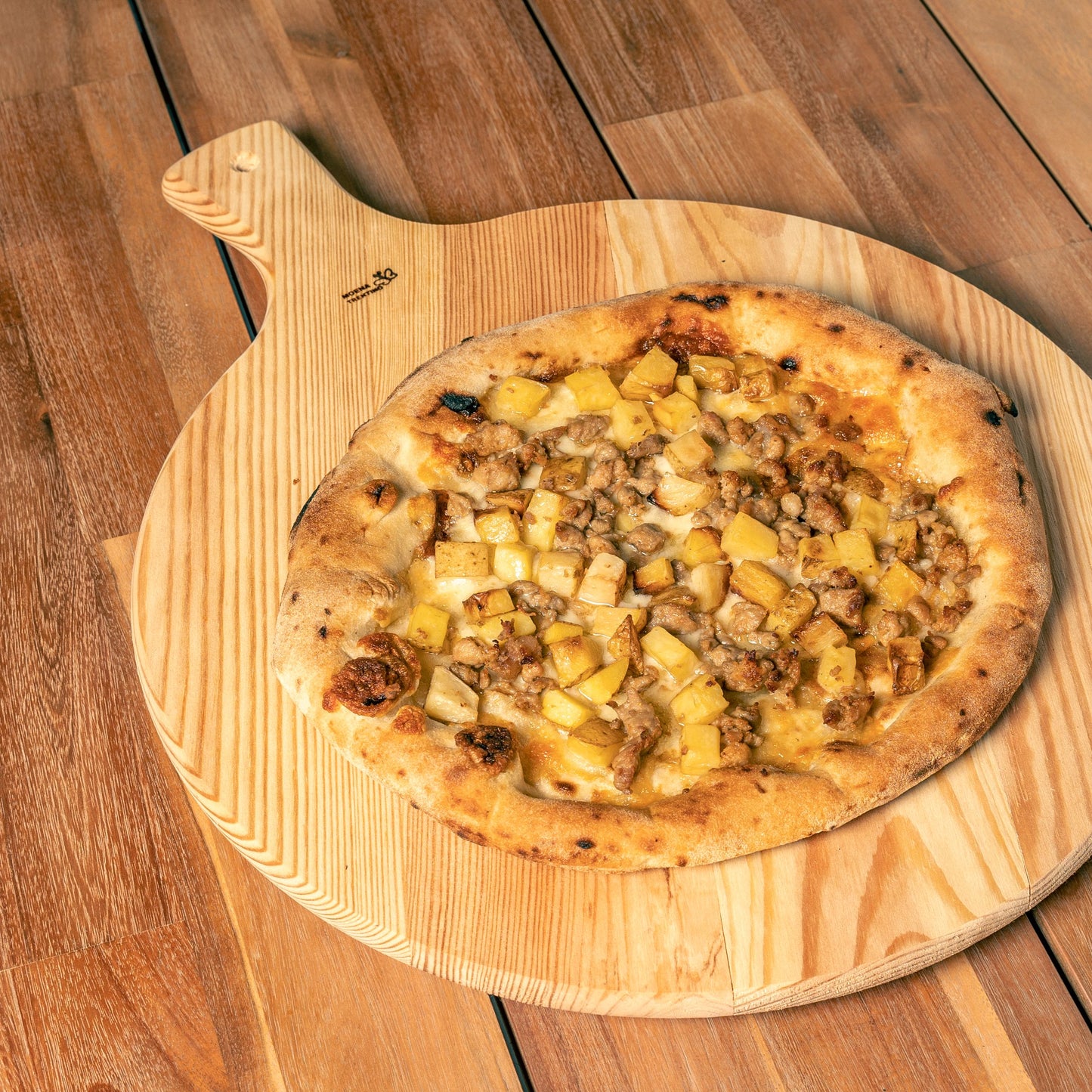 Klassische Pizzaschachtel + Neapolitanische Frittatas